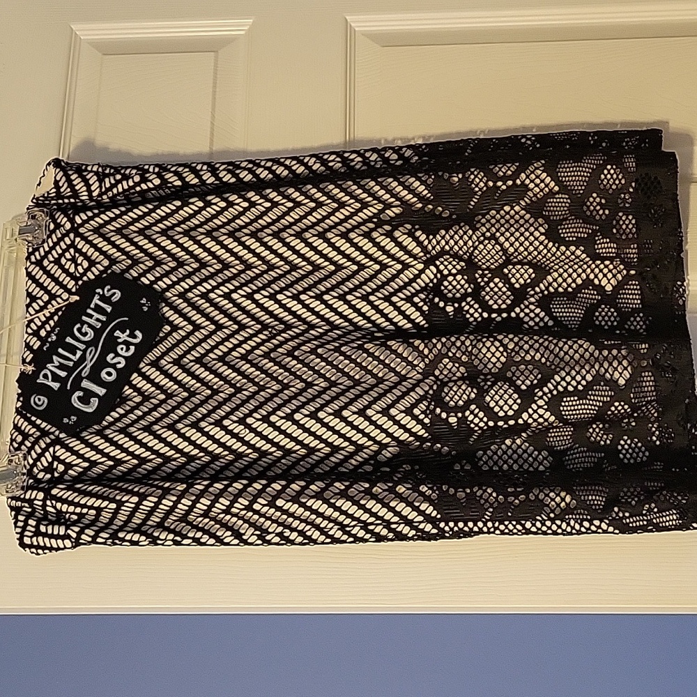 Cato Skirt Black Ivory Lace Overlay 16